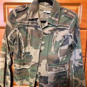Camo denim jacket w embellished detail on back